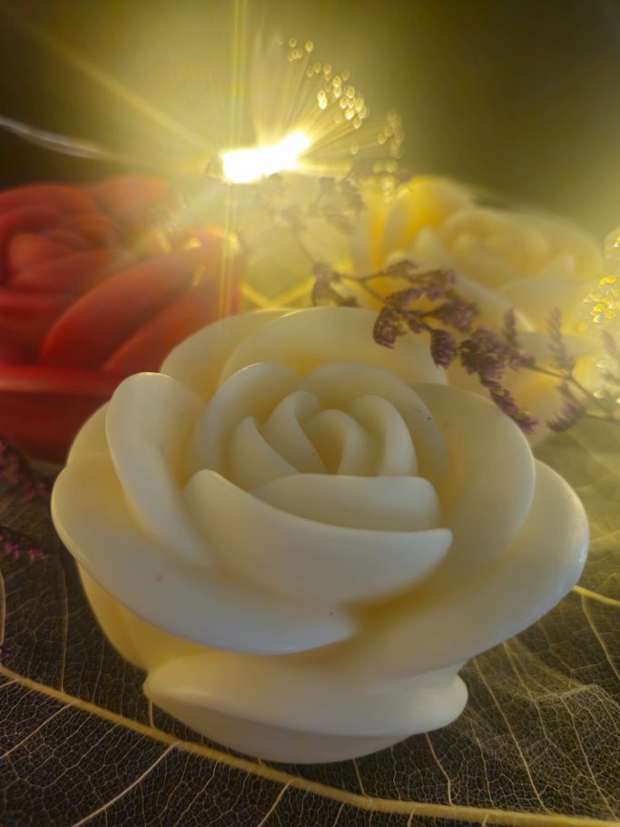 rose ,bouquet de fleurs ,mariage ,cadeaux ,idée cadeaux , cire ,parfum de grasse